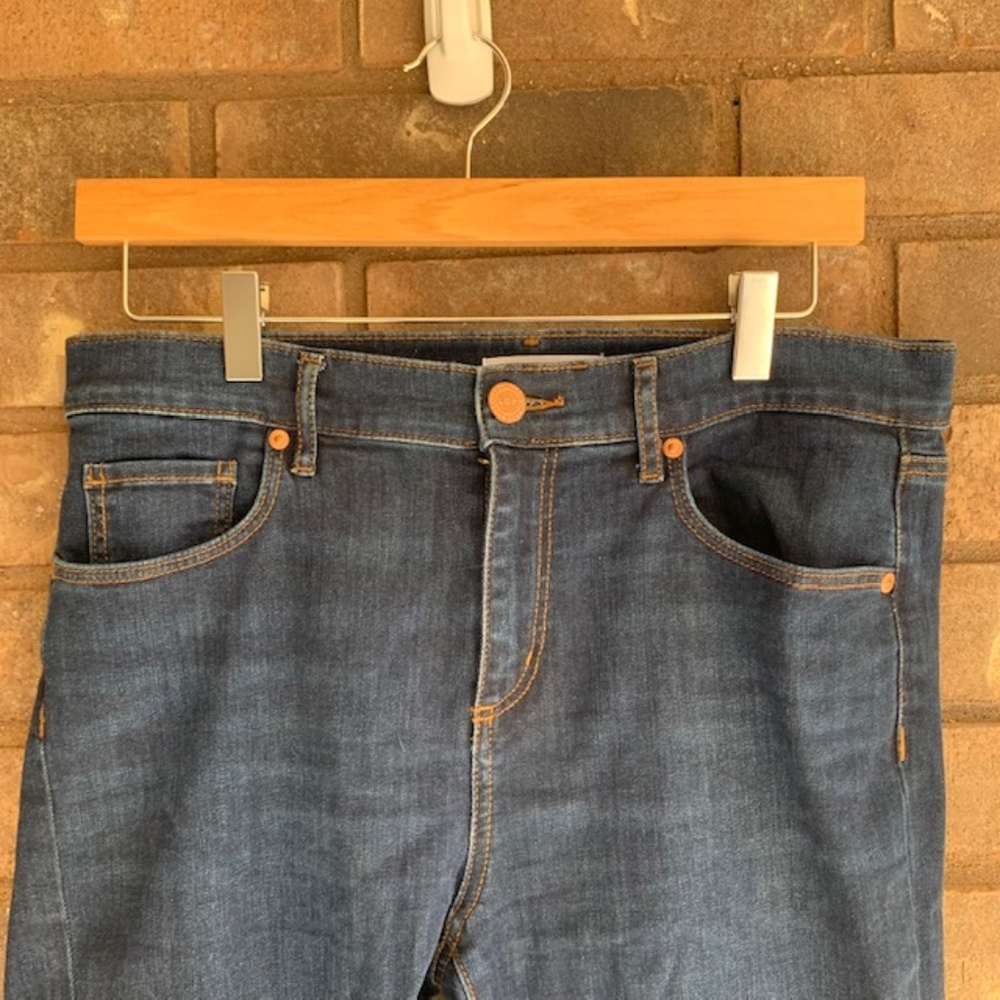 LOFT Jeans - Picture 2 of 9